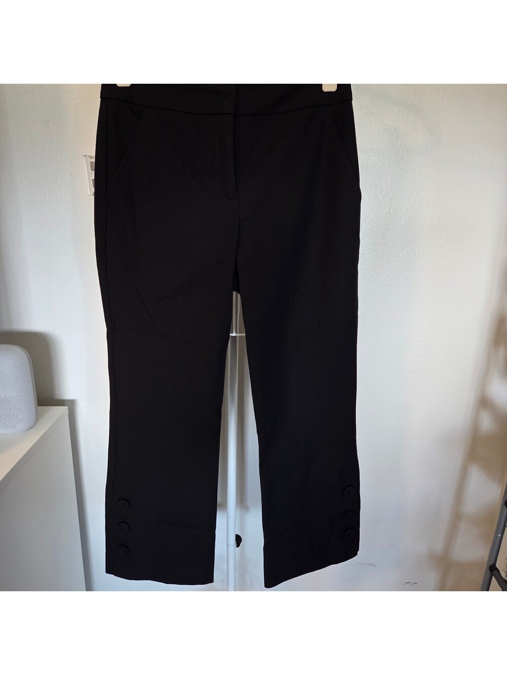 Trina Turk Black Banshee Cropped Cuff Hem Pant Size 2 with Button Detail Nwt